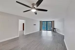 3800 N Hills Dr, Hollywood, FL 33021 - Photo 15