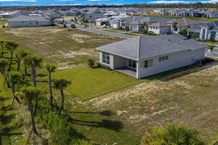 8243 SW Valsovano Wy, Port Saint Lucie, FL 34987 - Photo 37