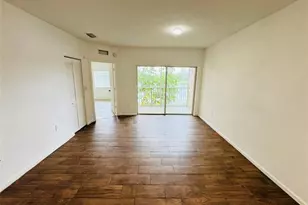 1157 Golden Lakes Blvd, West Palm Beach, FL 33411 - Photo 5