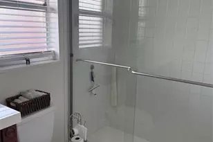 9400 Sunrise Lakes Blvd, Sunrise, FL 33322 - Photo 15