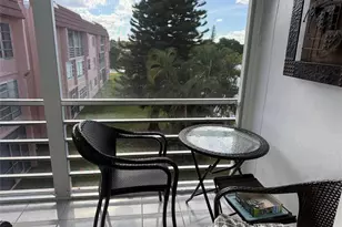 9400 Sunrise Lakes Blvd, Sunrise, FL 33322 - Photo 21