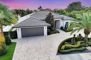 740 SW 18th St, Boca Raton, FL 33486 - Photo 1