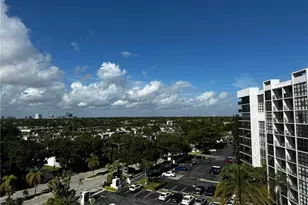 800 Parkview Dr, Hallandale Beach, FL 33009 - Photo 1