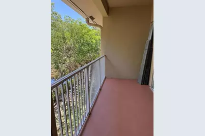 2941  Riverside Dr, Unit #303, Coral Springs, FL 33065 - Photo 9