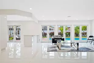 21100 Highland Lakes Blvd, Miami, FL 33179 - Photo 3