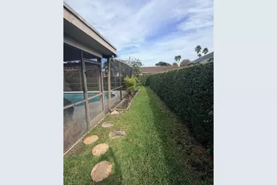 10931 NW 4th St, Coral Springs, FL 33071 - Photo 9