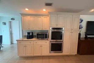 10931 NW 4th St, Coral Springs, FL 33071 - Photo 13