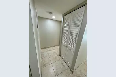 801  Three Islands Blvd, Unit #214, Hallandale Beach, FL 33009 - Photo 7