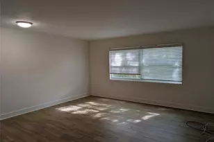 8706 NW 35th St, Coral Springs, FL 33065 - Photo 3