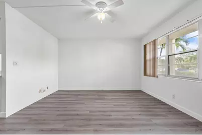 1038  Cambridge B, Unit #1038, Deerfield Beach, FL 33442 - Photo 11