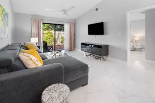 3068 S Oakland Forest Dr, Oakland Park, FL 33309 - Photo 7