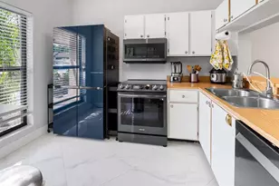 3068 S Oakland Forest Dr, Oakland Park, FL 33309 - Photo 9