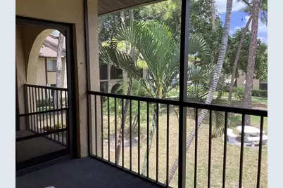 418  Pine Glen Ln, Unit #C-2, Greenacres, FL 33463 - Photo 5