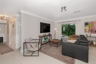 7509 NW 40th Pl, Coral Springs, FL 33065 - Photo 9