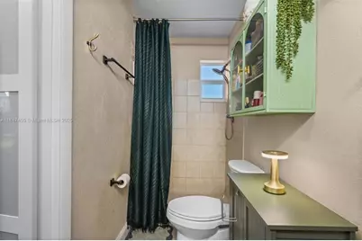 6351  Moseley St, Hollywood, FL 33024 - Photo 23