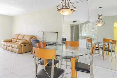 3800  Hillcrest Dr, Unit #614, Hollywood, FL 33021 - Photo 7