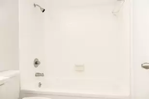 3800 Hillcrest Dr, Hollywood, FL 33021 - Photo 15