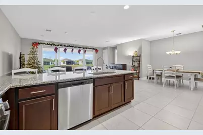 13531 SW Indigo Inlet Ln, Port Saint Lucie, FL 34987 - Photo 9