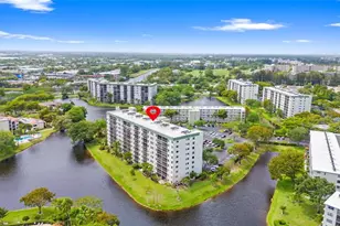 2232 N Cypress Bend Dr, Pompano Beach, FL 33069 - Photo 3