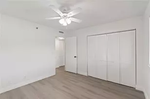 2232 N Cypress Bend Dr, Pompano Beach, FL 33069 - Photo 19