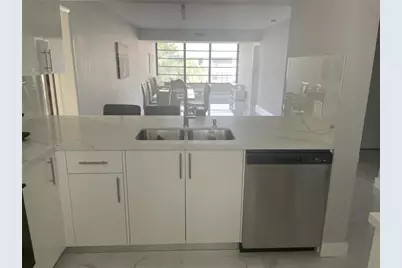 1721  Whitehall Dr, Unit #404, Davie, FL 33324 - Photo 1