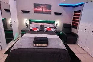 5770 NW 191st Terrace, Hialeah, FL 33015 - Photo 5