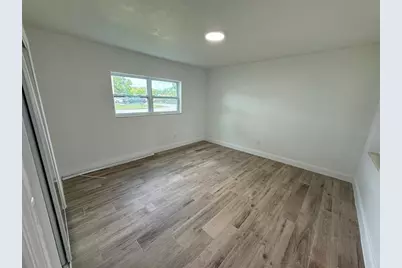 2200 NE 173rd Street, Unit #2, North Miami Beach, FL 33160 - Photo 7