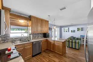 133 NW Avens St, Port Saint Lucie, FL 34983 - Photo 5