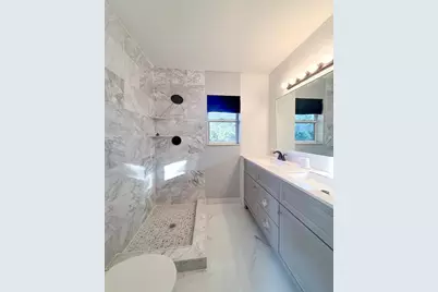 1945  Stratford Way, West Palm Beach, FL 33409 - Photo 15