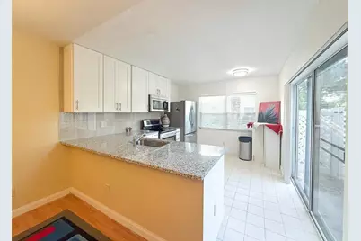 1945  Stratford Way, West Palm Beach, FL 33409 - Photo 3