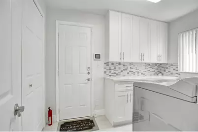2129 NE 62nd St, Fort Lauderdale, FL 33308 - Photo 31