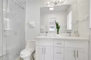 2129 NE 62nd St, Fort Lauderdale, FL 33308 - Photo 21