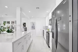 2129 NE 62nd St, Fort Lauderdale, FL 33308 - Photo 11