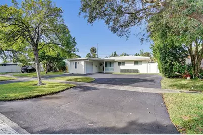 2129 NE 62nd St, Fort Lauderdale, FL 33308 - Photo 1