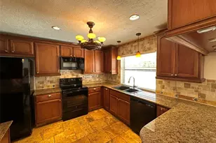 364 NW 107th Terrace, Coral Springs, FL 33071 - Photo 7