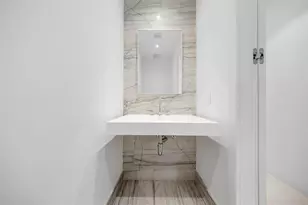 8701 Collins Ave, Surfside, FL 33154 - Photo 35