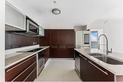 1900  N Bayshore Drive, Unit #3702, Miami, FL 33132 - Photo 3