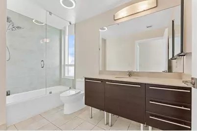 1900  N Bayshore Drive, Unit #3702, Miami, FL 33132 - Photo 13