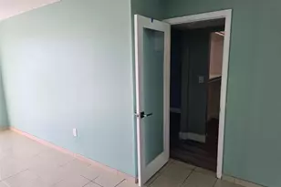 5033 NW 7th St, Miami, FL 33126 - Photo 11