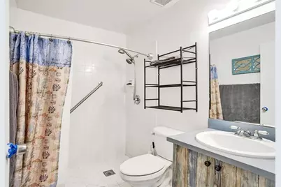 1073 SW 119th Ave, Davie, FL 33325 - Photo 9