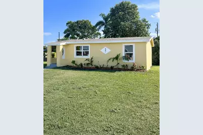 561  SW 14th St, Belle Glade, FL 33430 - Photo 3
