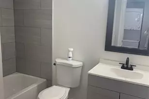 5492 Courtyard Dr, Margate, FL 33063 - Photo 7