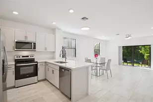 180 SE 5th Ct, Deerfield Beach, FL 33441 - Photo 1