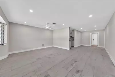 1004  Johnson St, Hollywood, FL 33019 - Photo 7