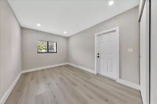 1004 Johnson St, Hollywood, FL 33019 - Photo 21