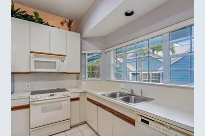 722  Ocean Dunes Cir, Jupiter, FL 33477 - Photo 9