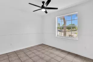 15817 NW 4th Ct, Pembroke Pines, FL 33028 - Photo 17