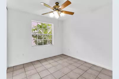 15817  NW 4th Ct, Pembroke Pines, FL 33028 - Photo 15