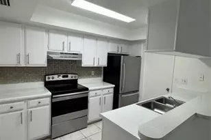 6558 Harbour Rd, North Lauderdale, FL 33068 - Photo 5