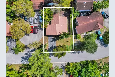 1257 NW 91st Ave, Coral Springs, FL 33071 - Photo 9